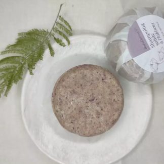 knop om Bio zeep om haar te wassen te kopen