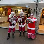 De 35ste kerstmarkt van Leuven 8 Knop om Kerstmarkt Ladeuze plein 2 te kopen